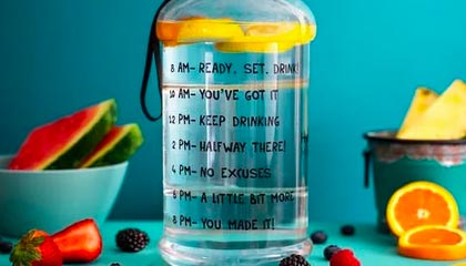 伊犁哈萨克伴游，定制QQ：3494206190微信：act1322